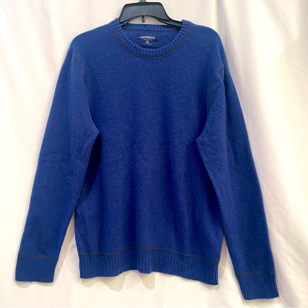 Men’s 100% Lamb’s Wool Blue Pullover Sweater from Express Sz XL